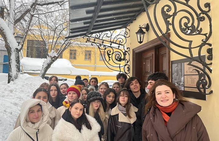 Студенты 2 курса актёрского факультета посетили дом‑музей К. С. Станиславского